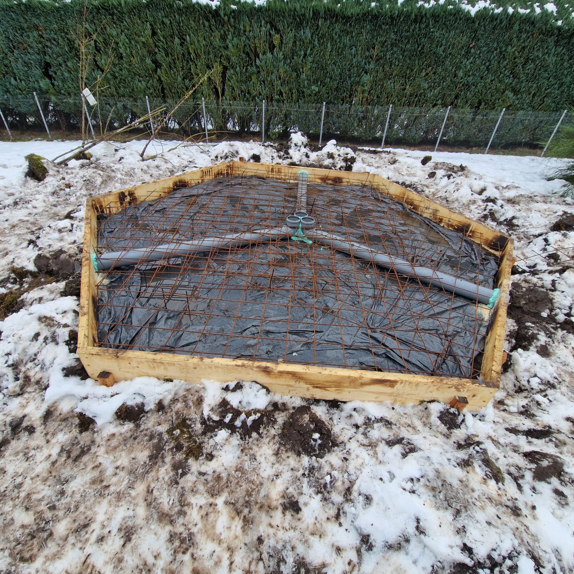 Fundament für eine Grillkota