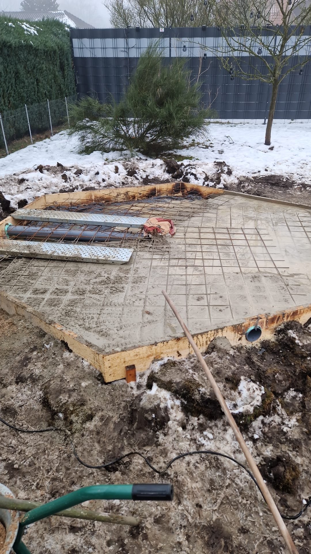 Fundament für eine Grillkota